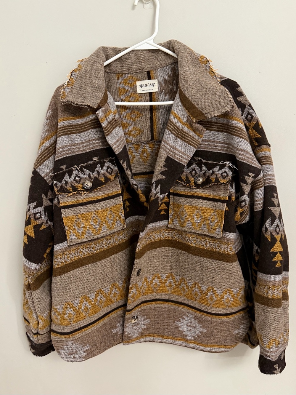 New In Southwestern Aztec Shacket women’s Size Medium Oversized Fit